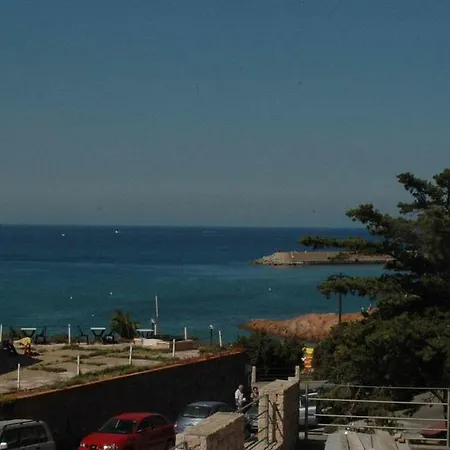 Holiday Home Isola Rossa