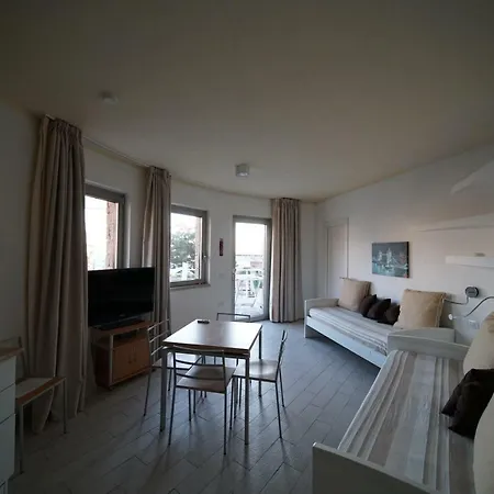 Holiday Home Isola Rossa *