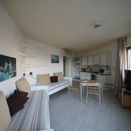 Holiday Home Isola Rossa