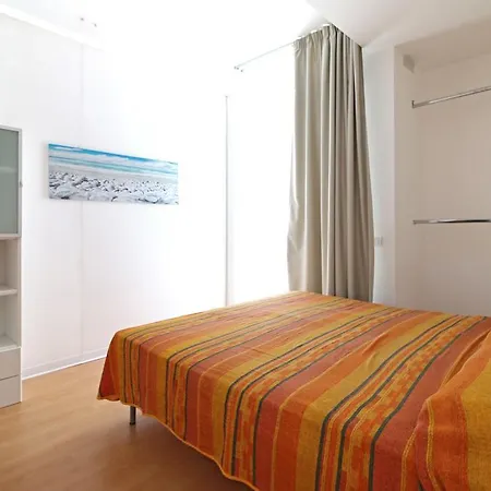 Holiday Home Isola Rossa *