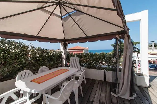 Holiday Home Isola Rossa Ferienhaus Isola Rossa (Sassari)