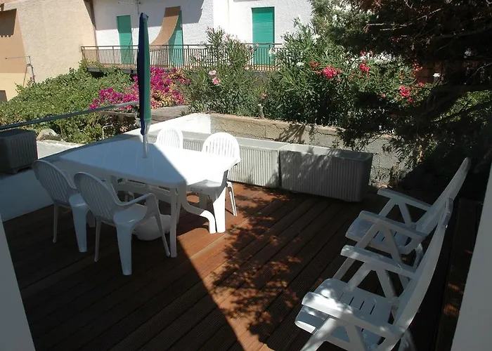 Nyaraló Holiday Home Isola Rossa Isola Rossa